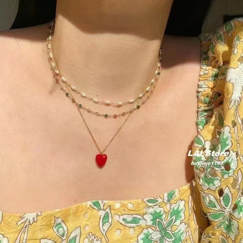 ゴールドアクセサリー ハートチャーム付マルチレイヤーネックレス