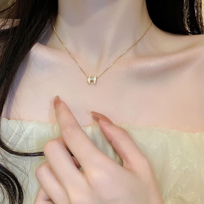 ゴールドアクセサリー シンプル リング ネックレス