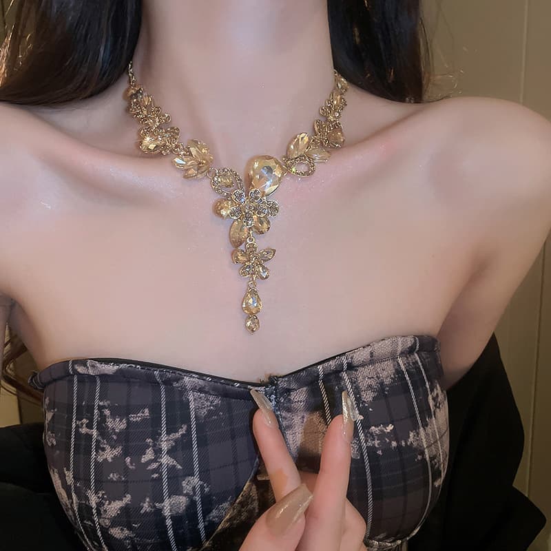 ゴールドアクセサリー 華やか結晶ネックレスイヤリングセット