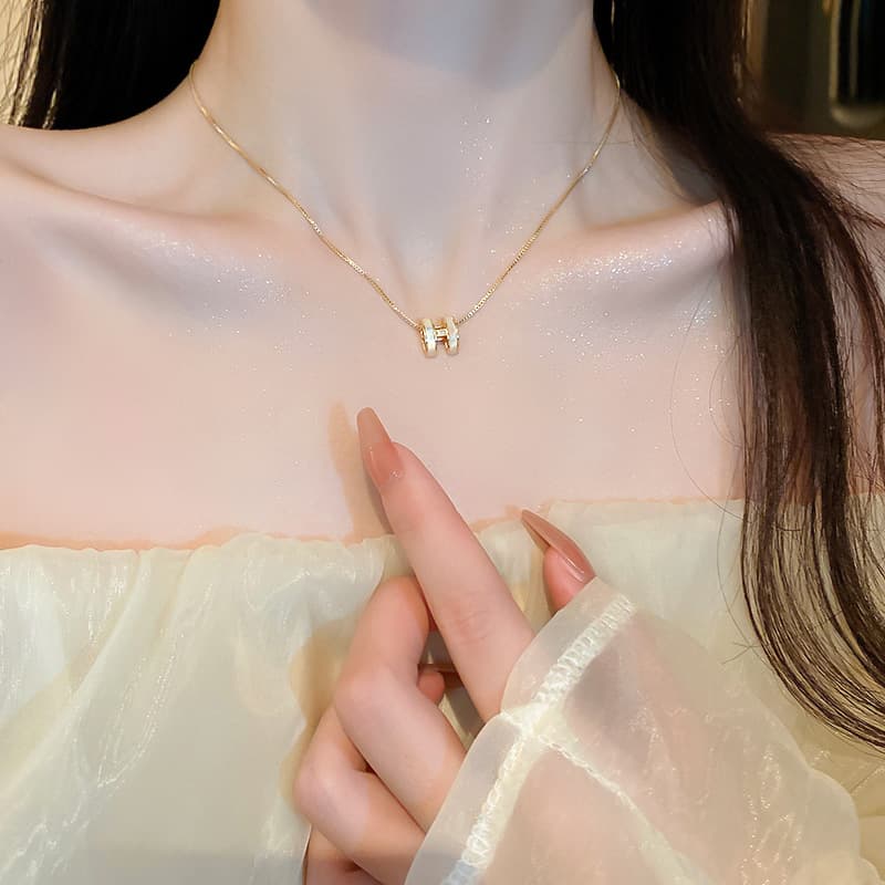 ゴールドアクセサリー シンプル リング ネックレス