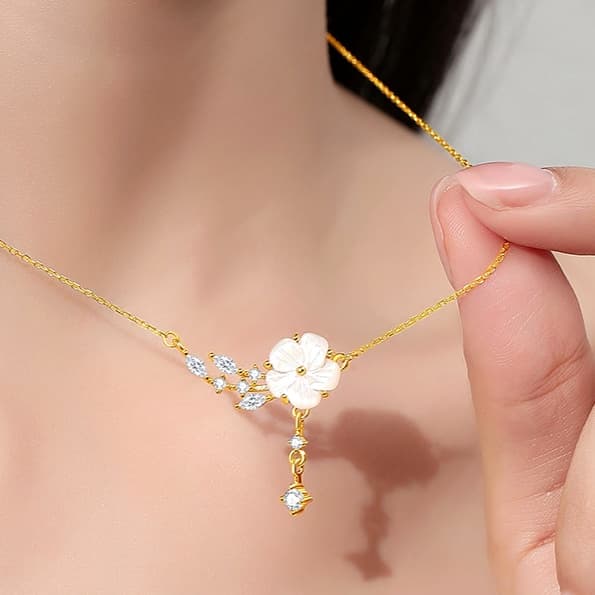 ゴールドアクセサリー 山茶花モチーフ ネックレス&ブレスレットセット