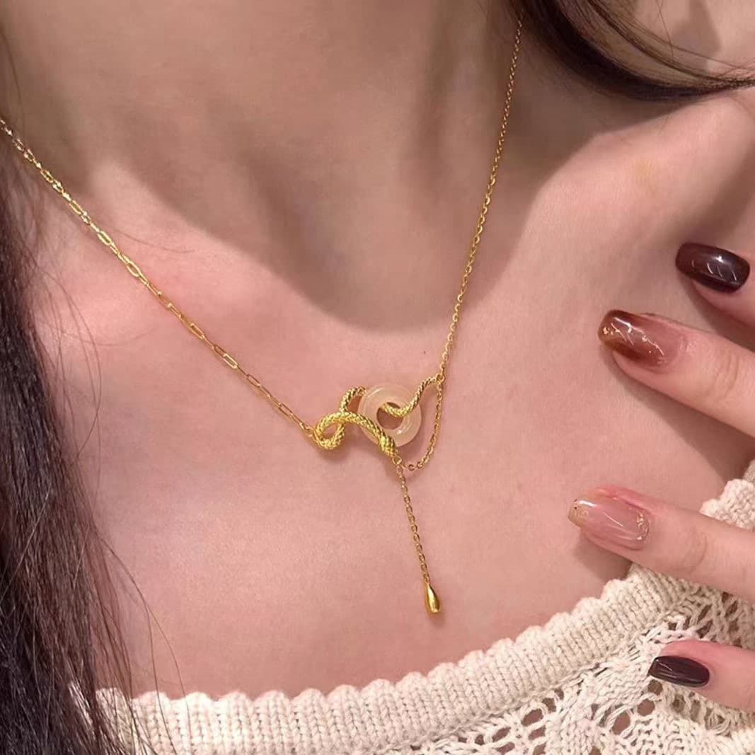 ゴールドアクセサリー 蛇モチーフ ドロップ ネックレス